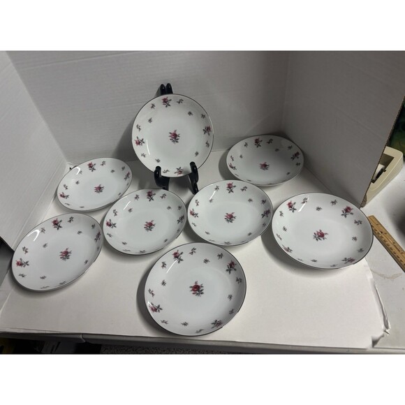 Vintage Rosechintz By Meito Japan 7.5/8 X 7.5/8 Soup Bowls Fine China Set of 8 - Picture 1 of 9